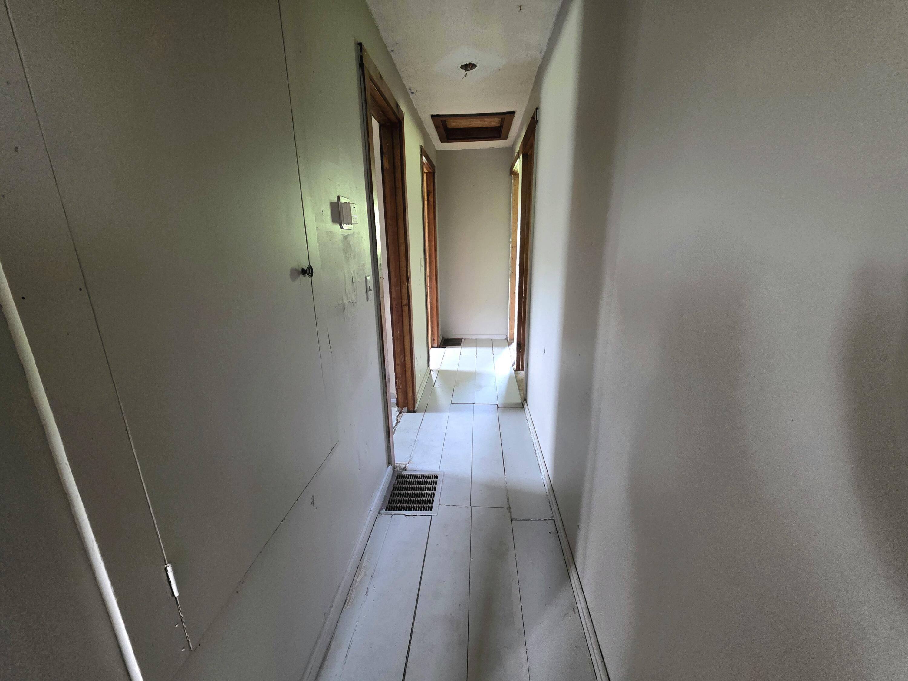 1557 Lyford Road Property Photo 12