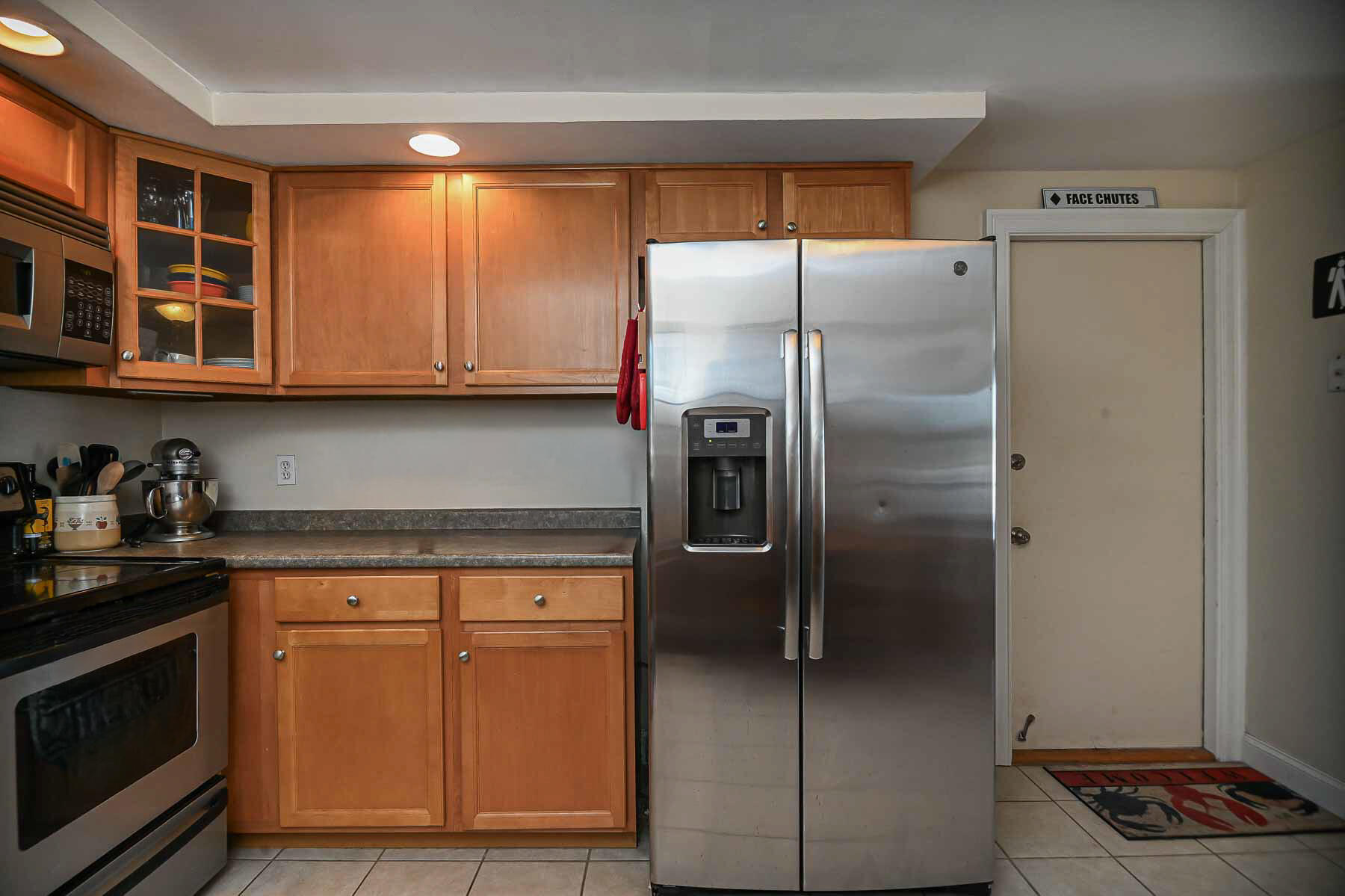 11 Carriage Hill Lane F Property Photo 9