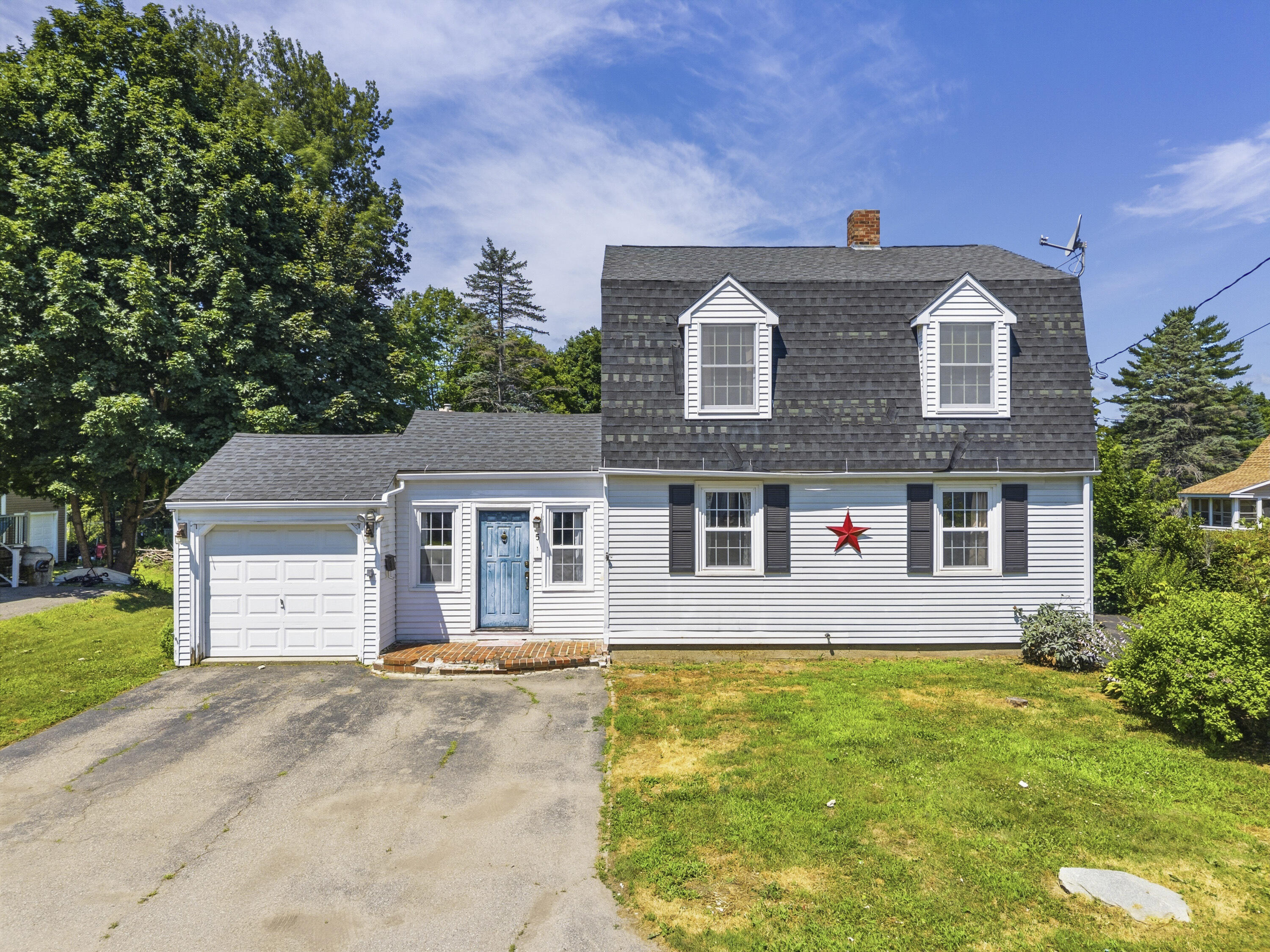 5 Pine Street Property Photo 1