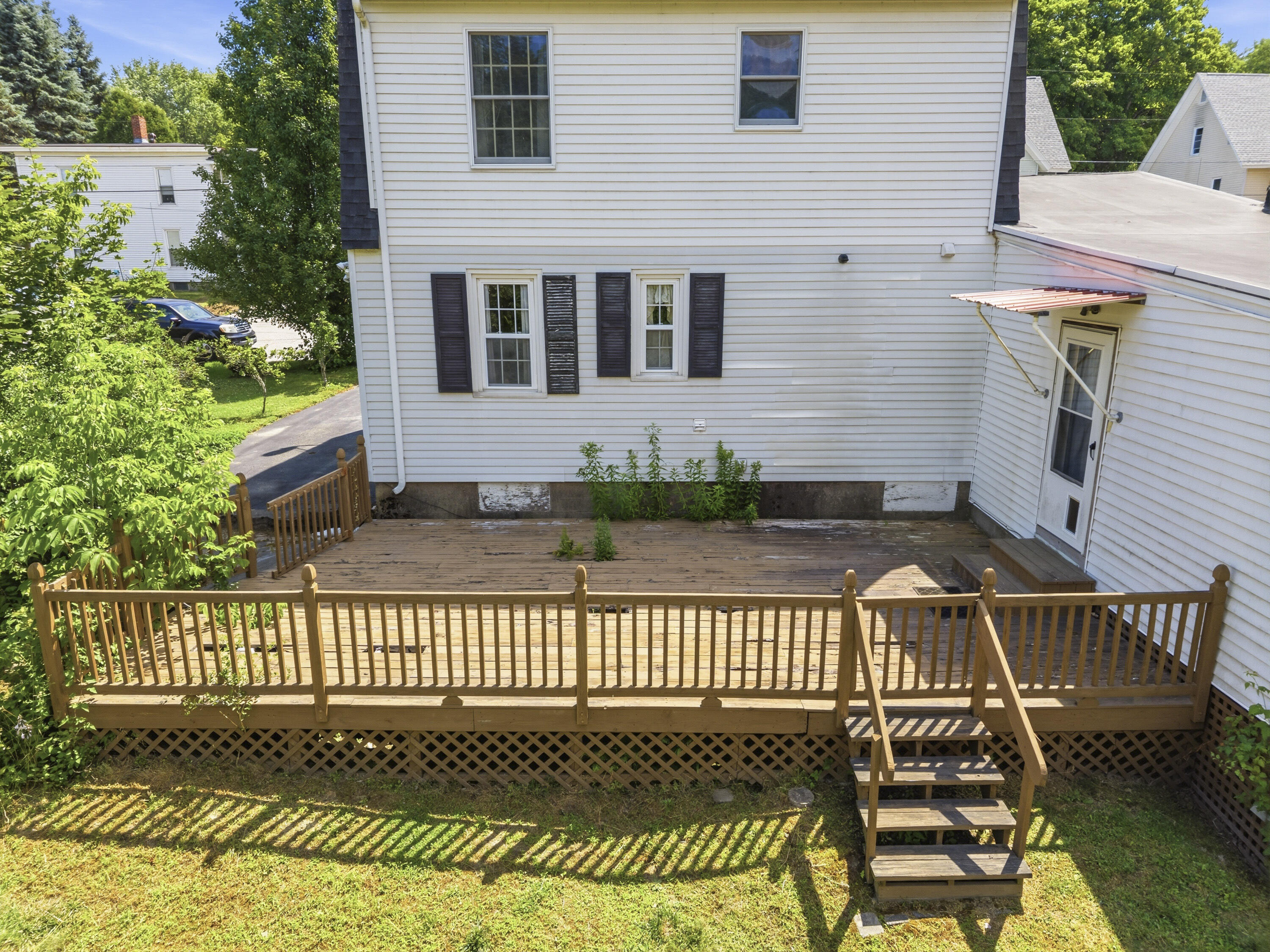5 Pine Street Property Photo 4