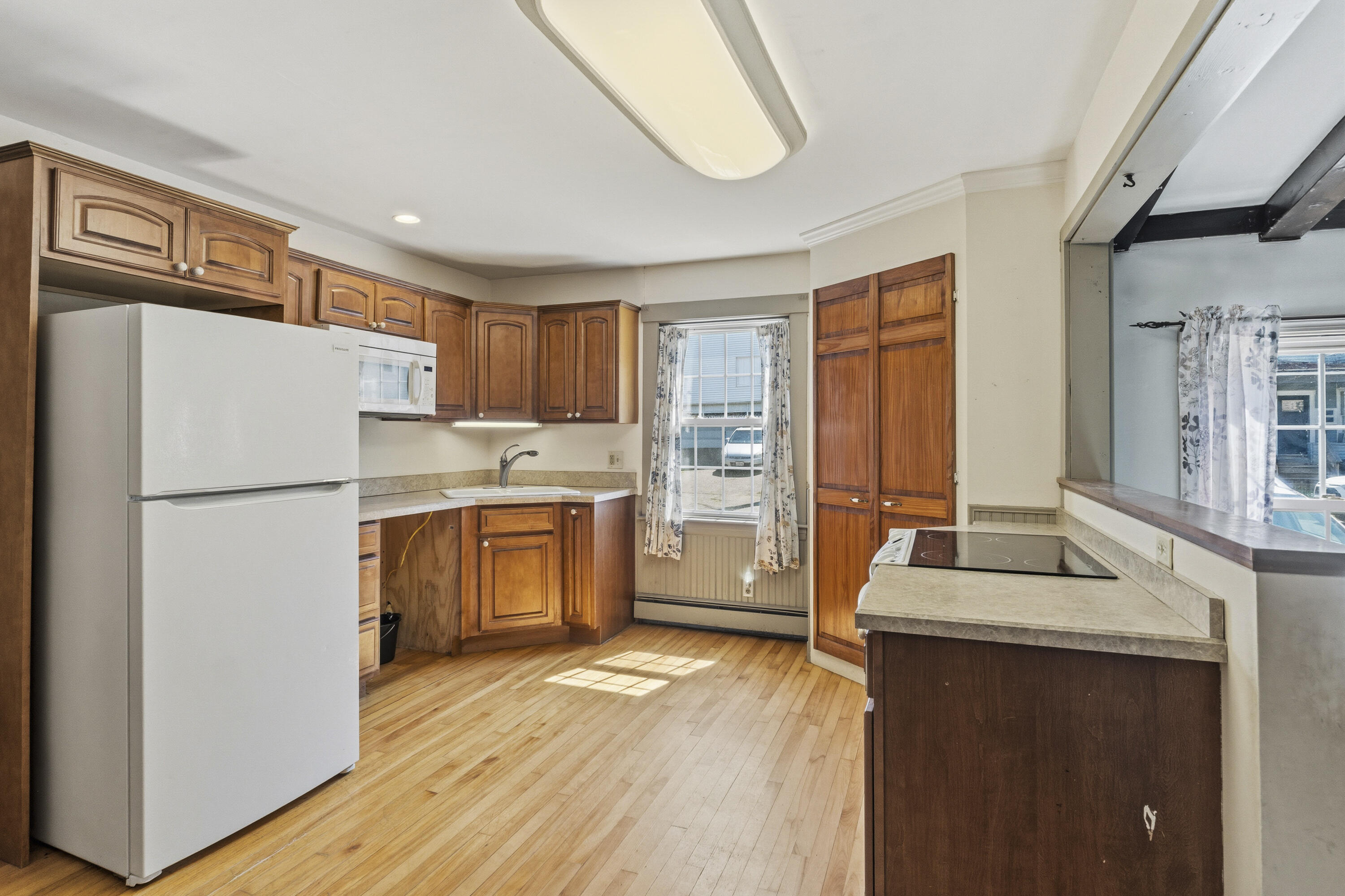 5 Pine Street Property Photo 13