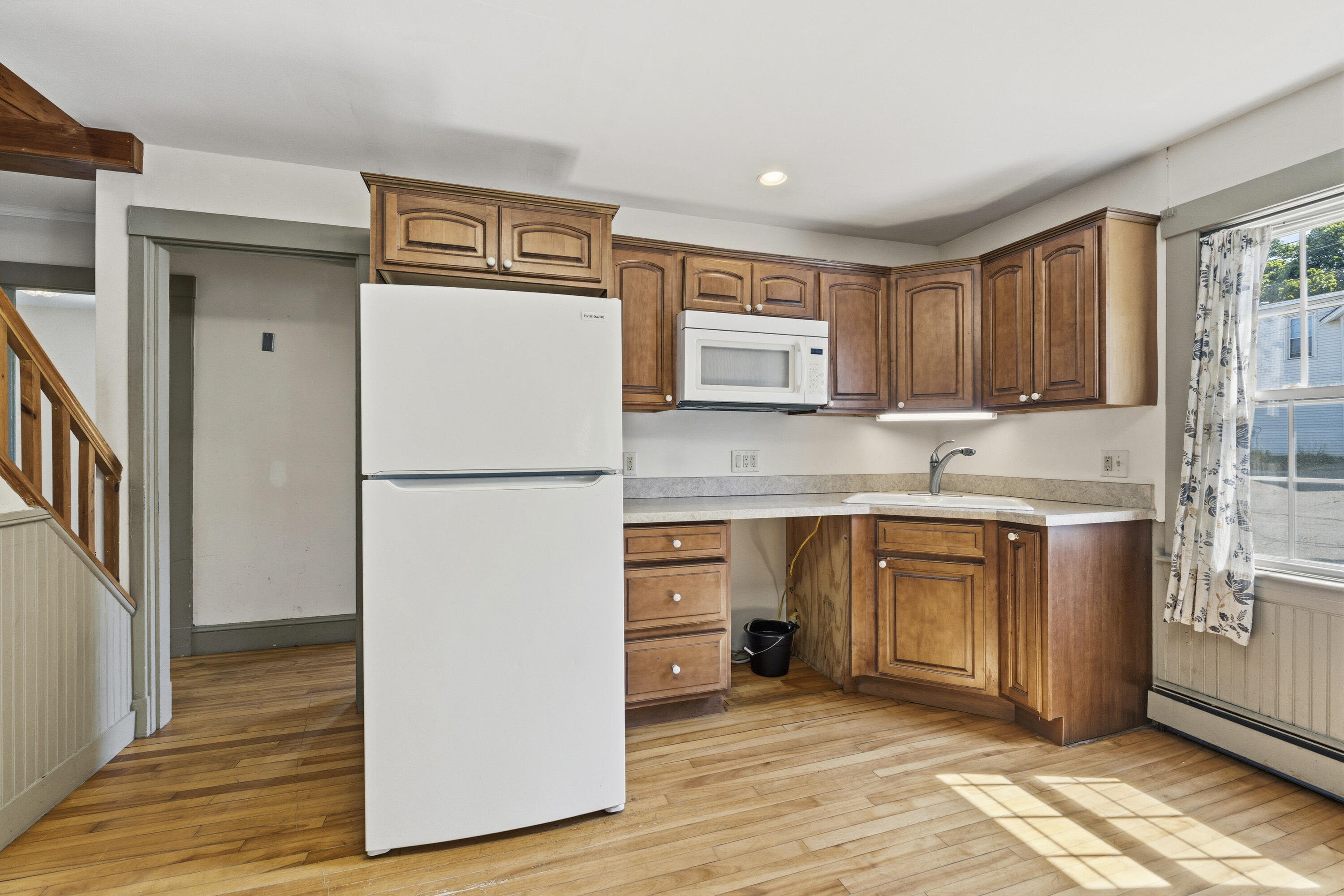 5 Pine Street Property Photo 14