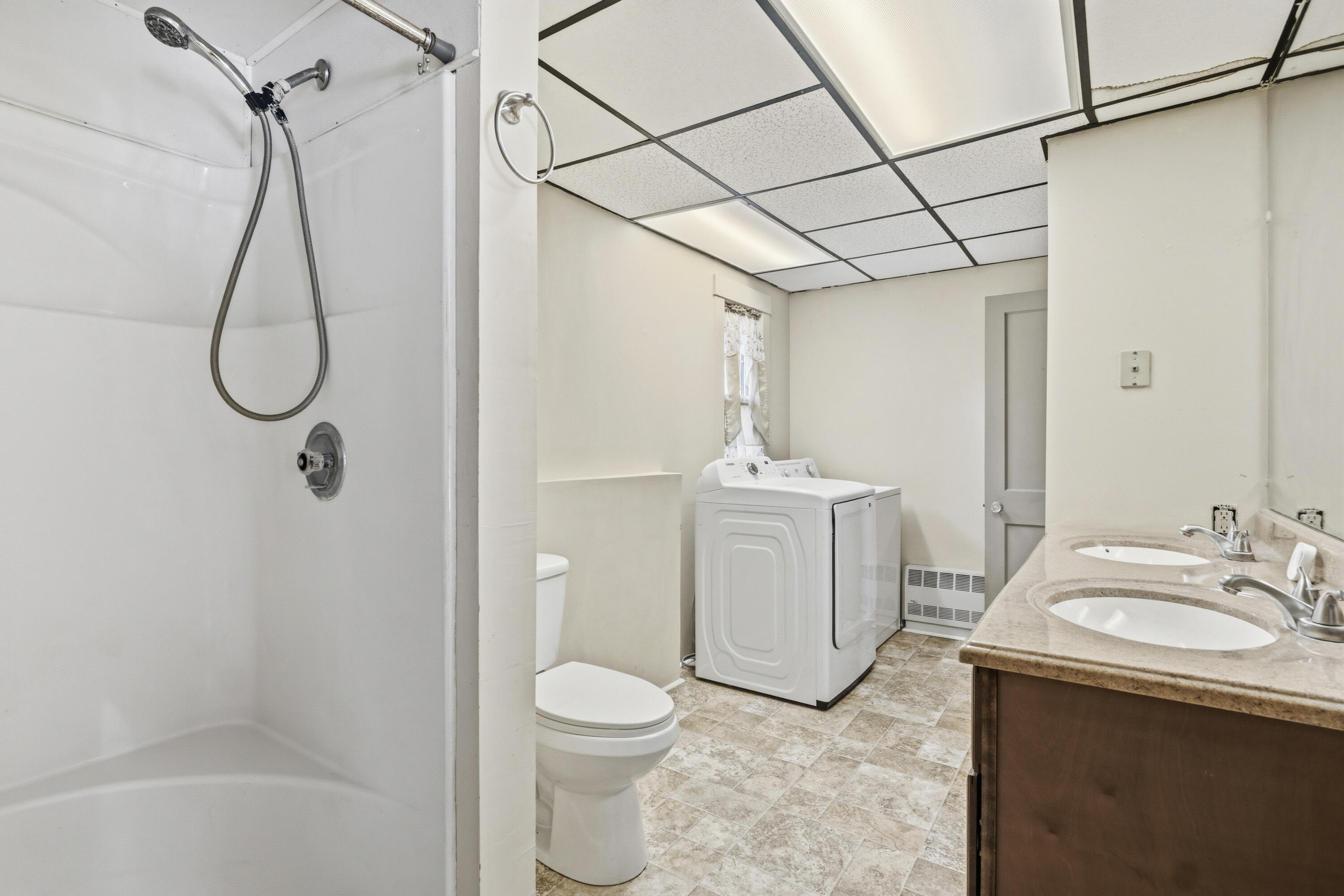 5 Pine Street Property Photo 16