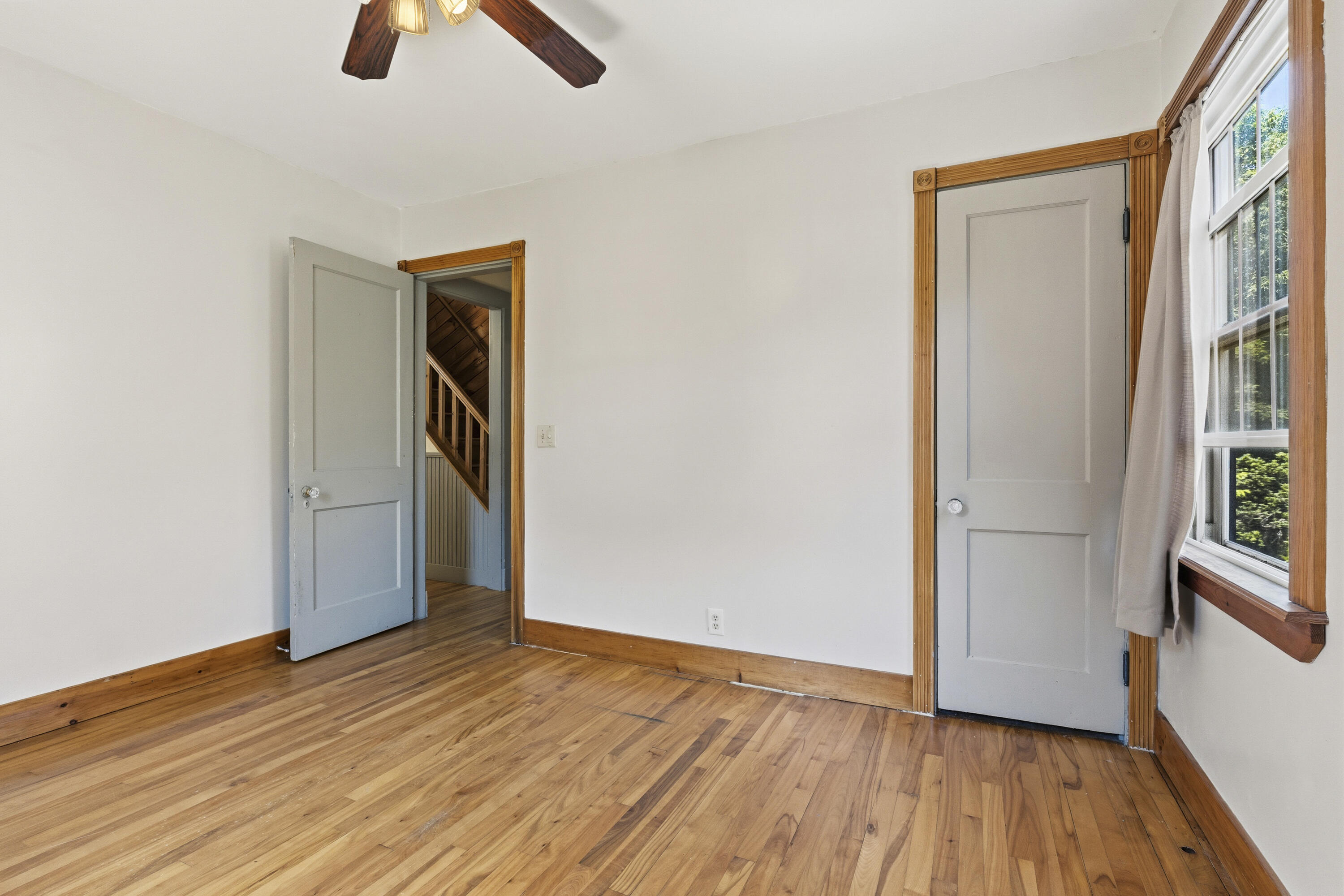 5 Pine Street Property Photo 21
