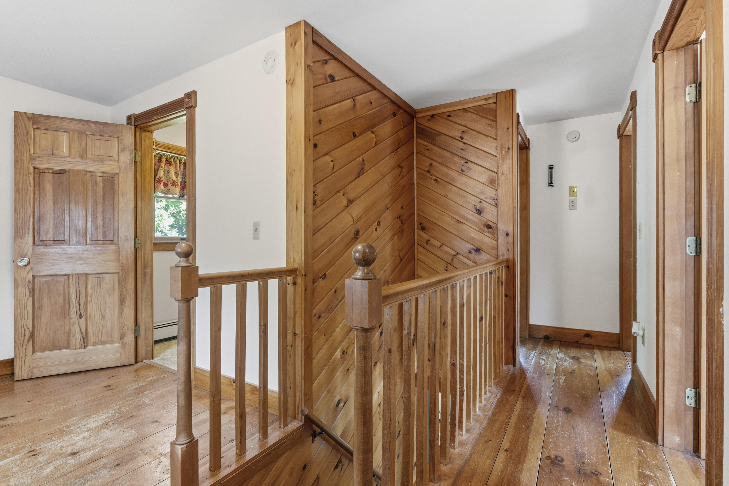 5 Pine Street Property Photo 23
