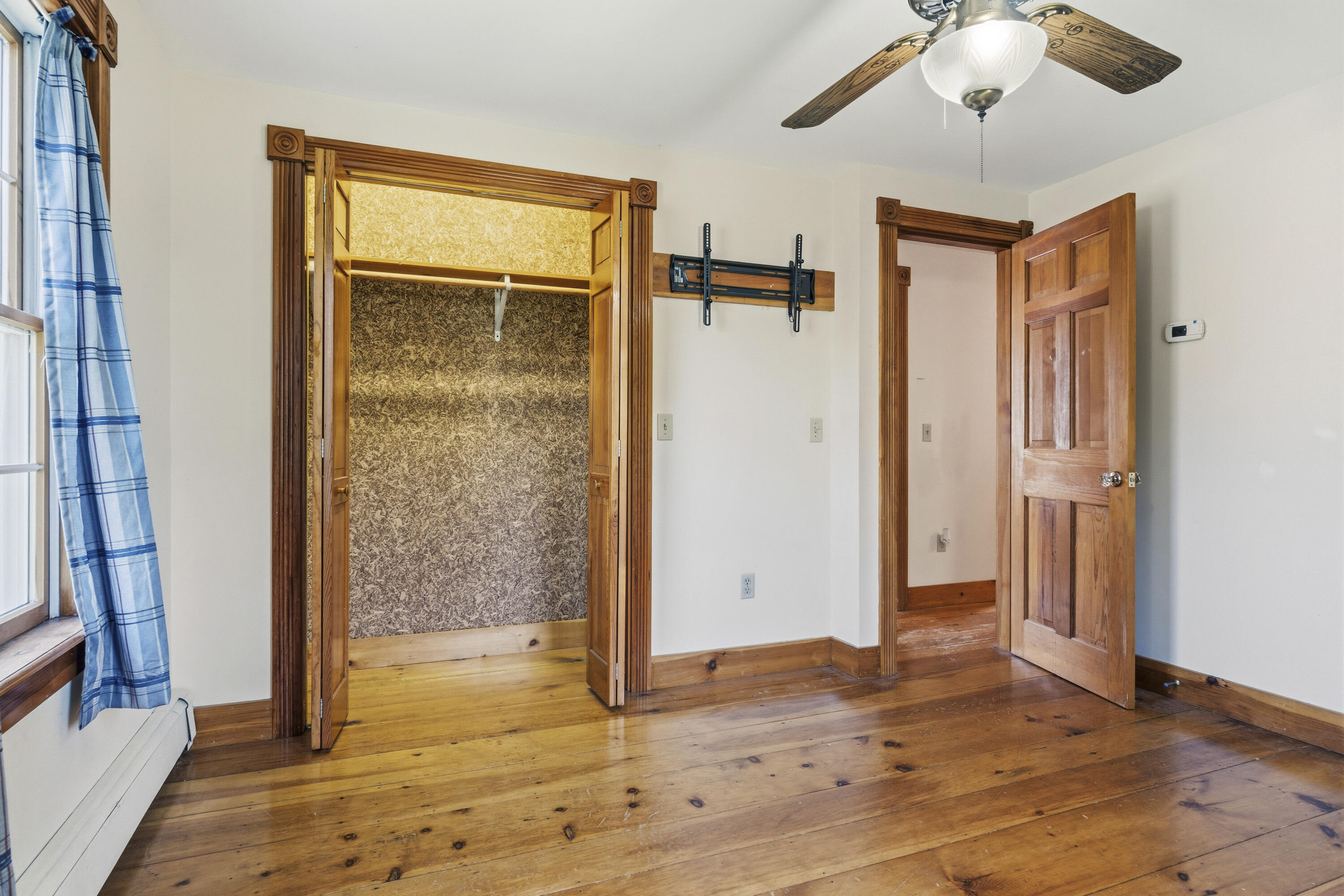 5 Pine Street Property Photo 31