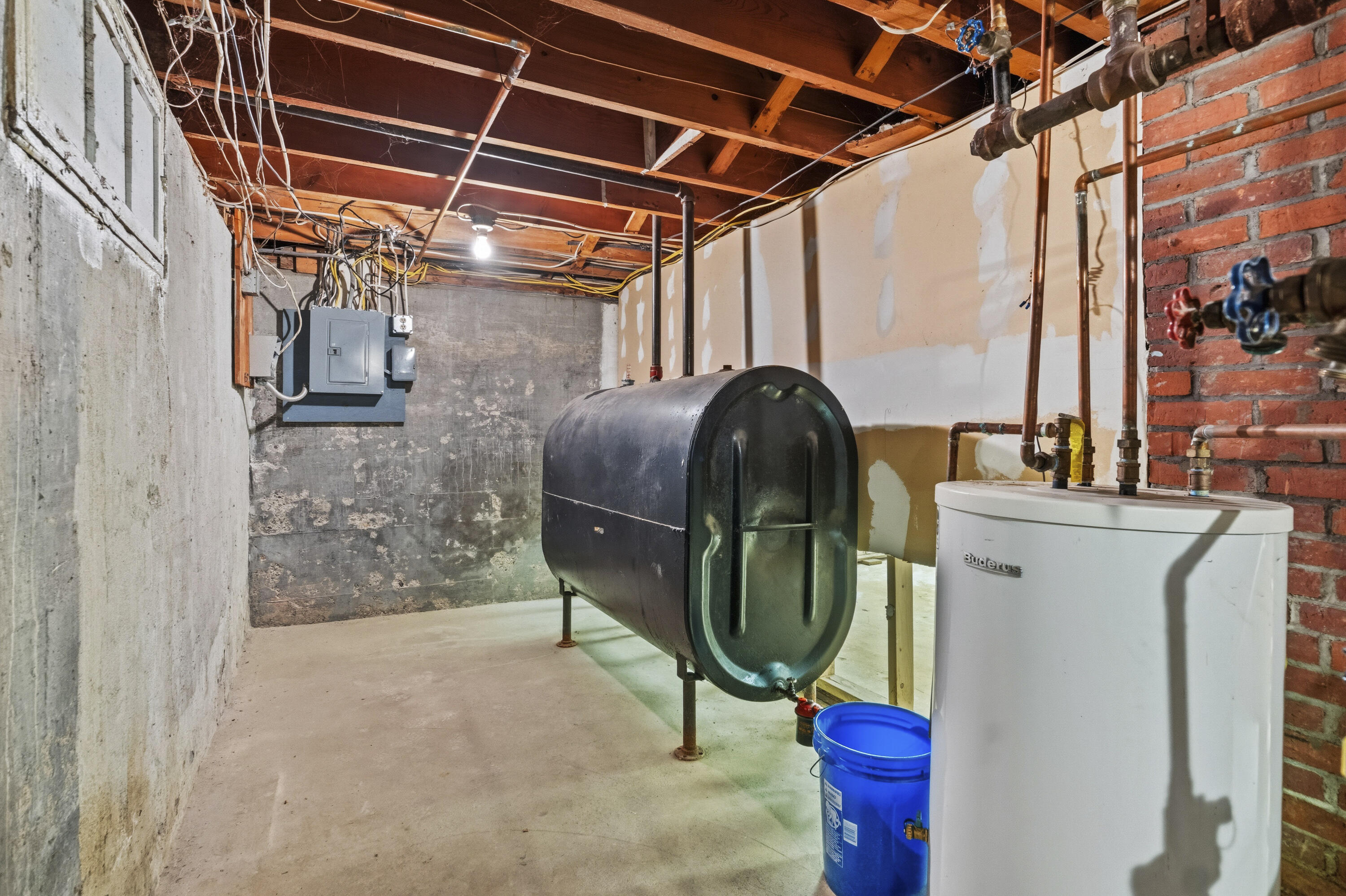 5 Pine Street Property Photo 35