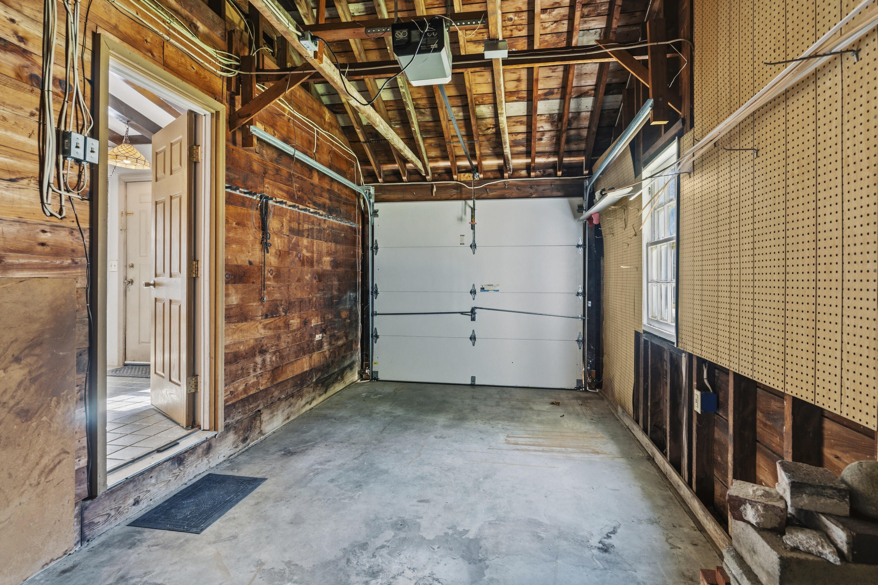 5 Pine Street Property Photo 37