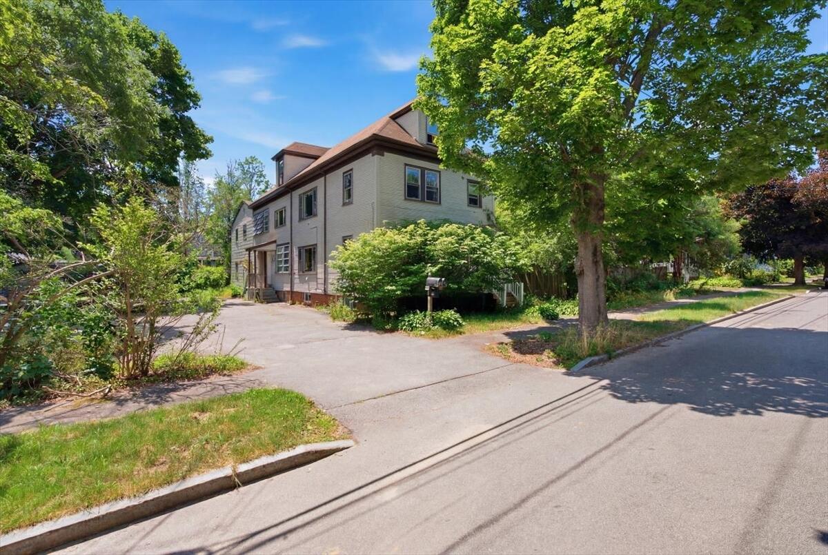 16 Hartley Street Property Photo 8