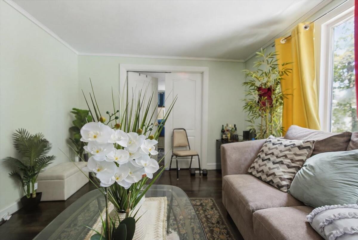 16 Hartley Street Property Photo 22