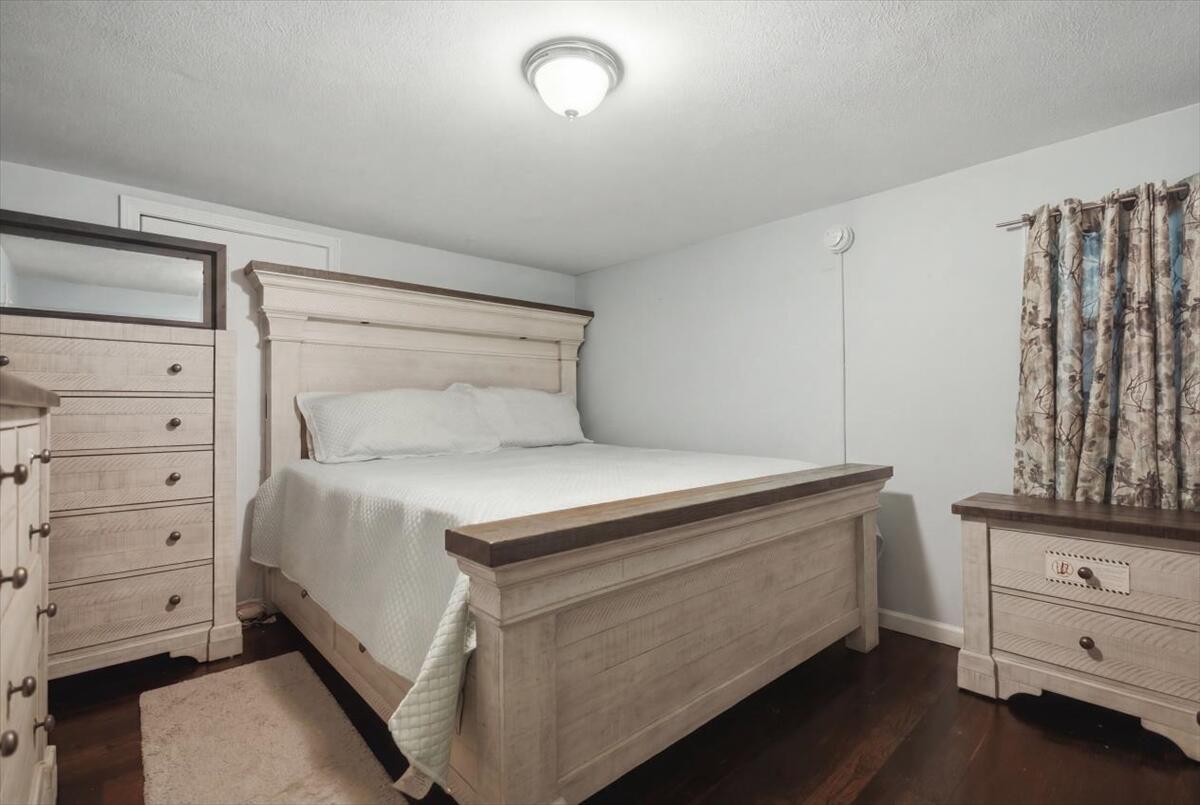 16 Hartley Street Property Photo 29