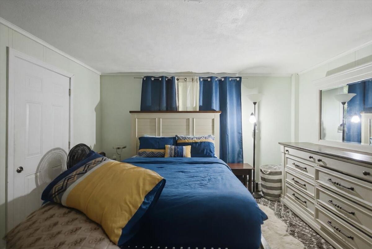 16 Hartley Street Property Photo 42