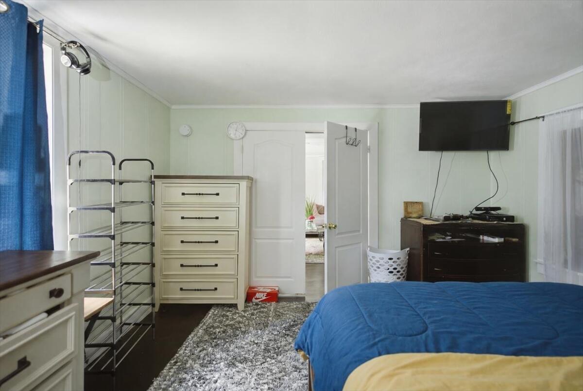 16 Hartley Street Property Photo 45