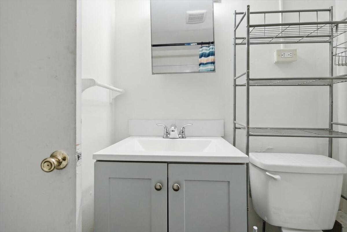 16 Hartley Street Property Photo 48