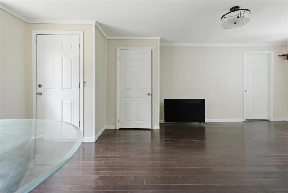 16 Hartley Street Property Photo 55