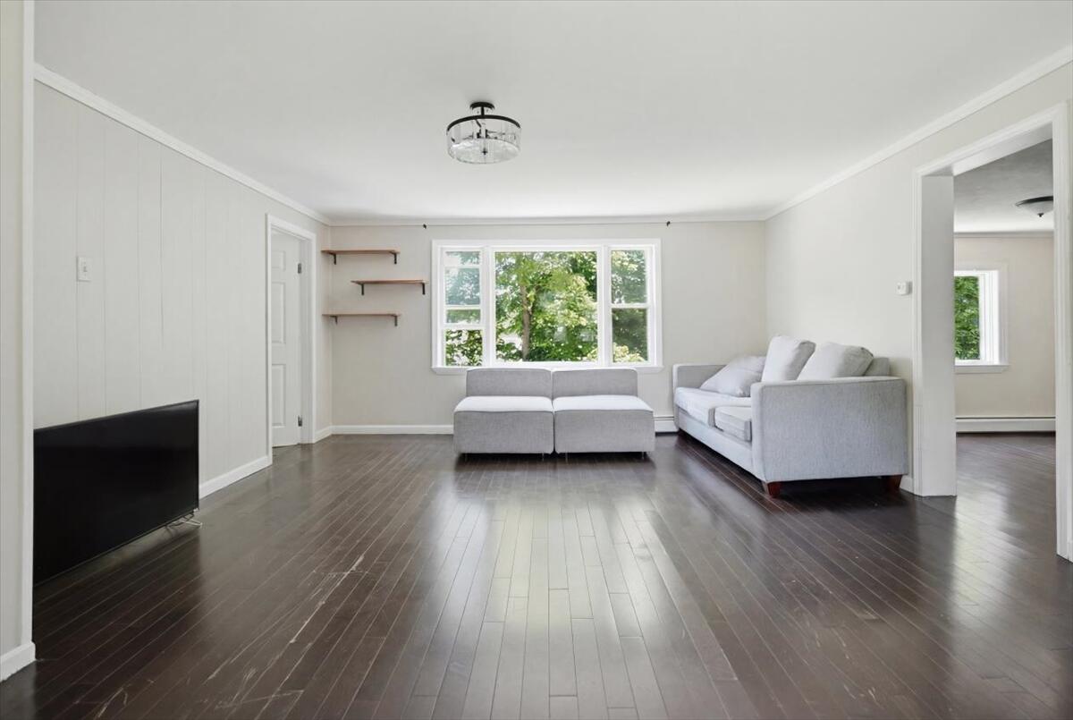 16 Hartley Street Property Photo 56