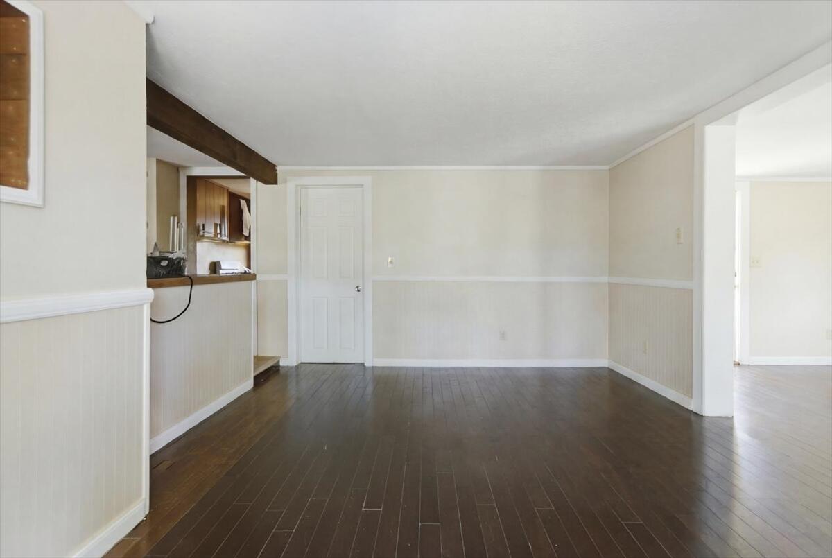 16 Hartley Street Property Photo 57