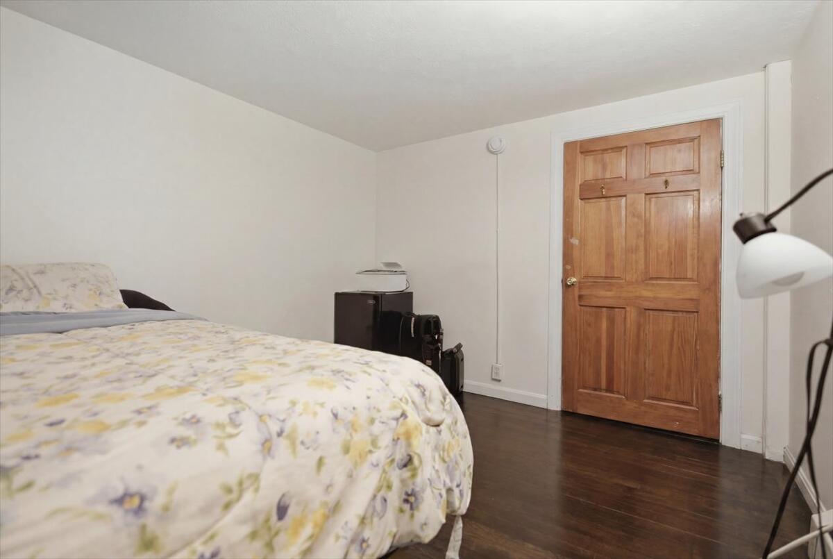 16 Hartley Street Property Photo 63