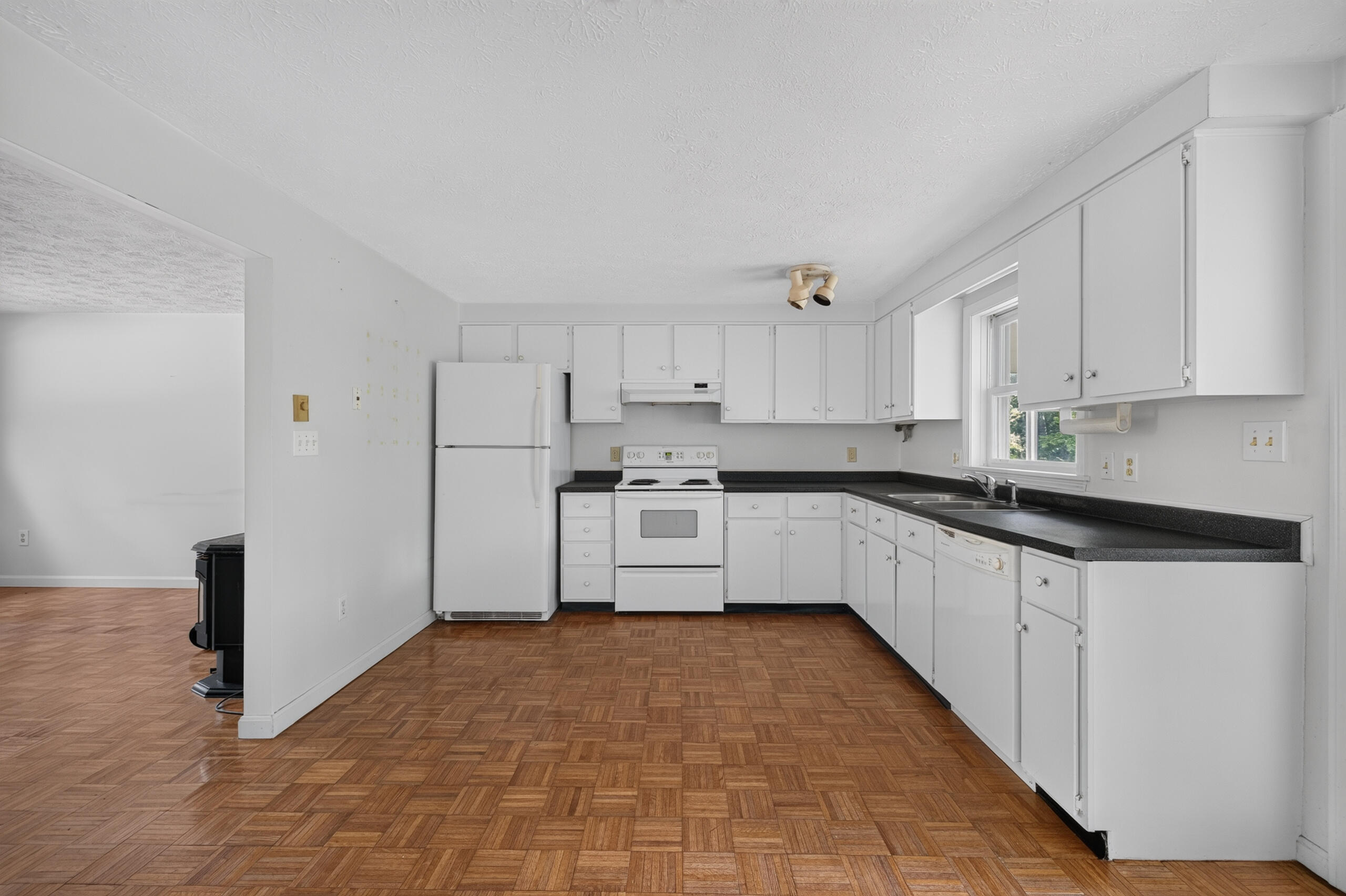 60 Brown Street 8 Property Photo 10