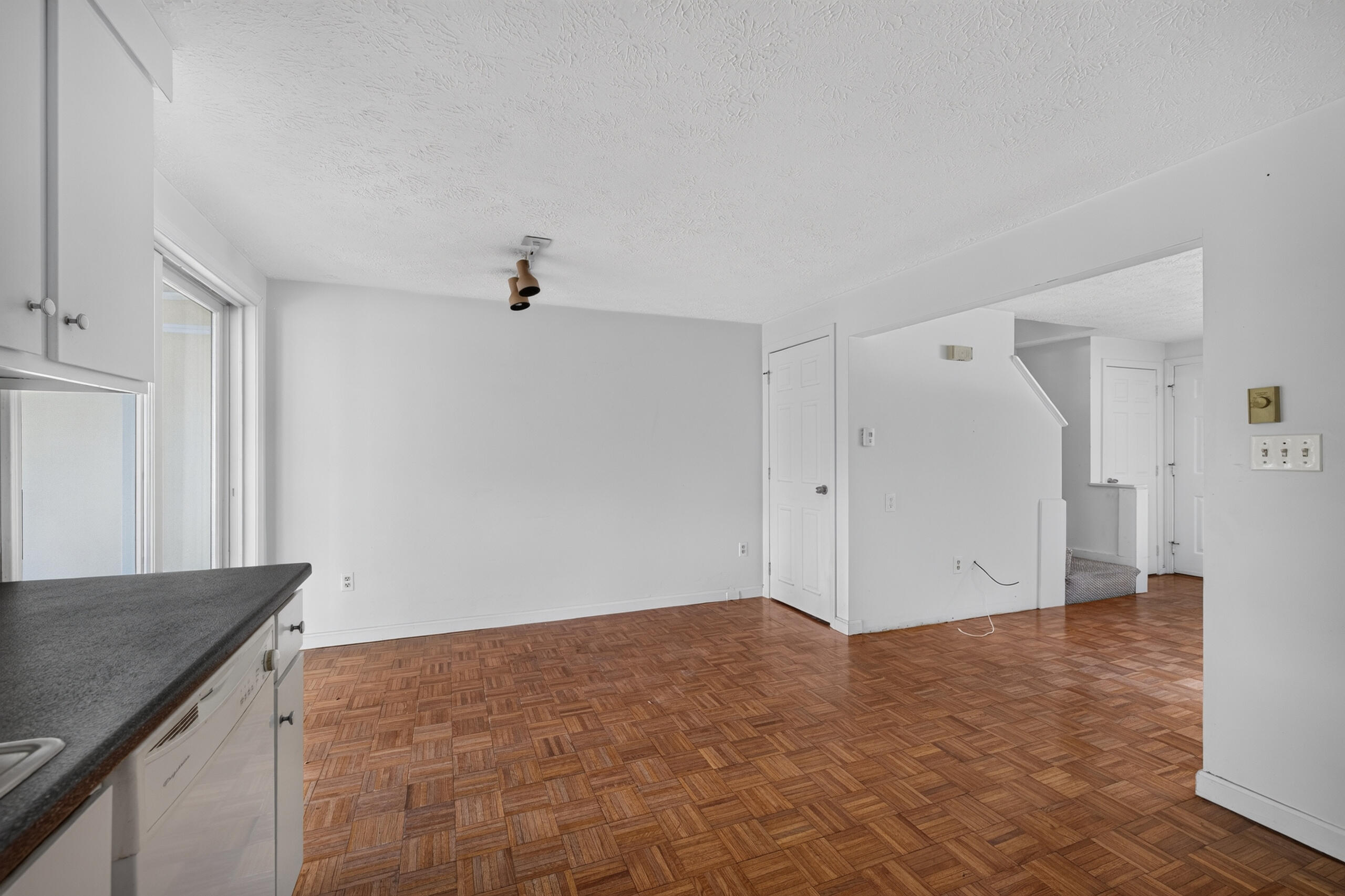 60 Brown Street 8 Property Photo 14