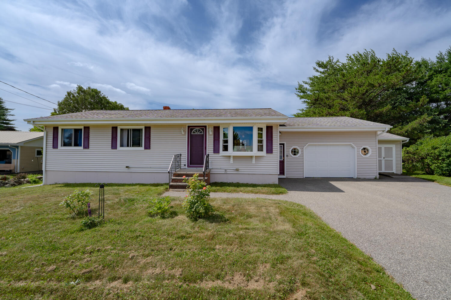 17 Heathwood Lane Property Photo 2