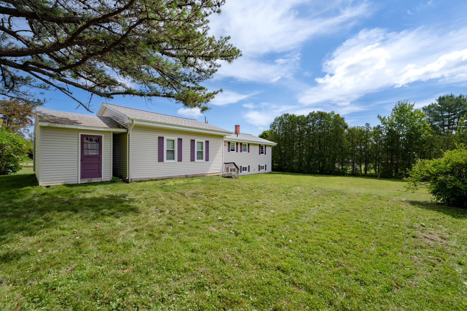 17 Heathwood Lane Property Photo 4