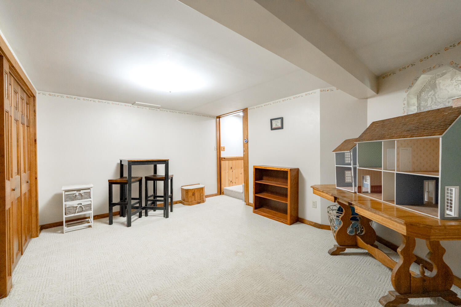 17 Heathwood Lane Property Photo 27