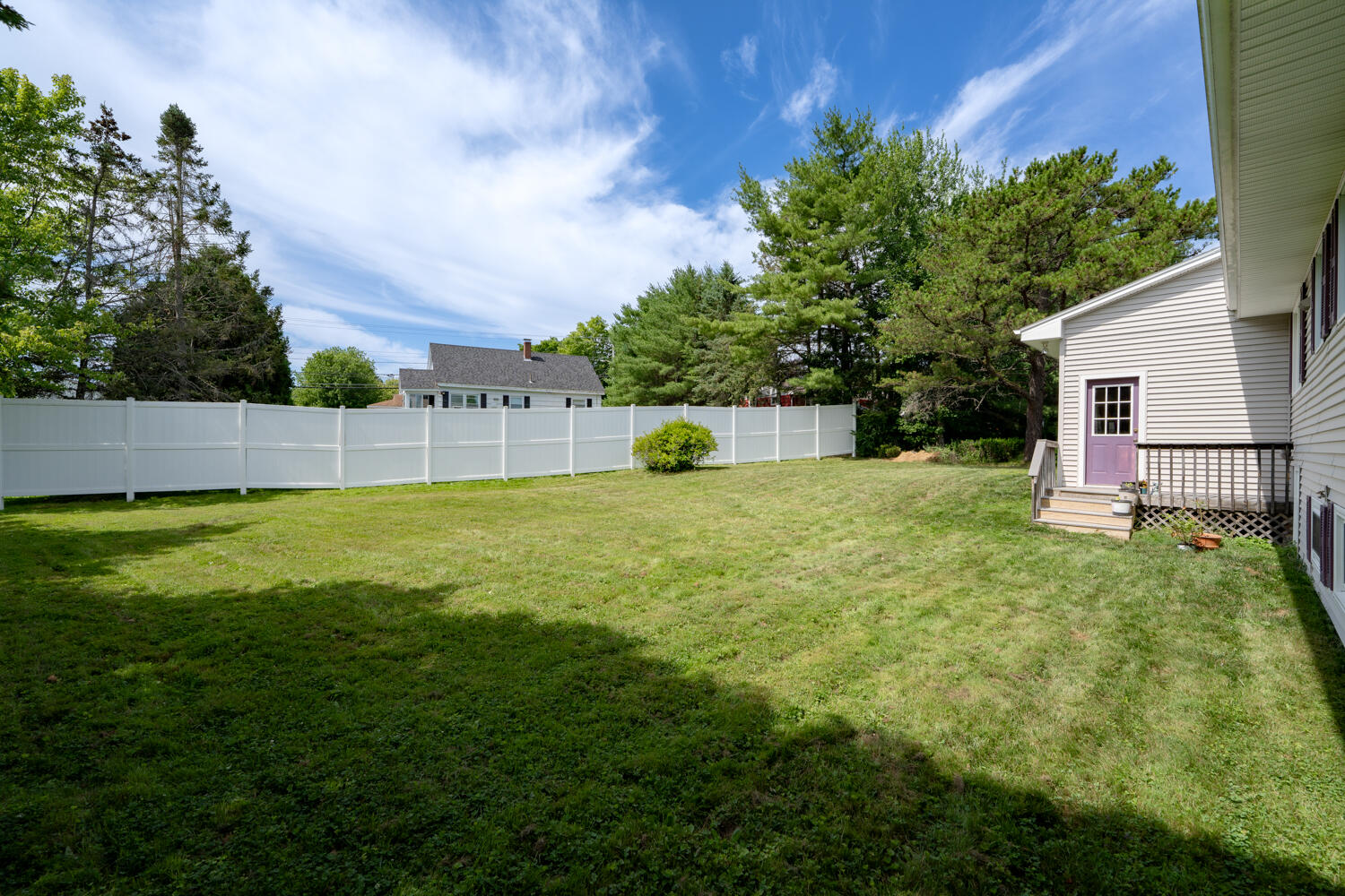 17 Heathwood Lane Property Photo 41