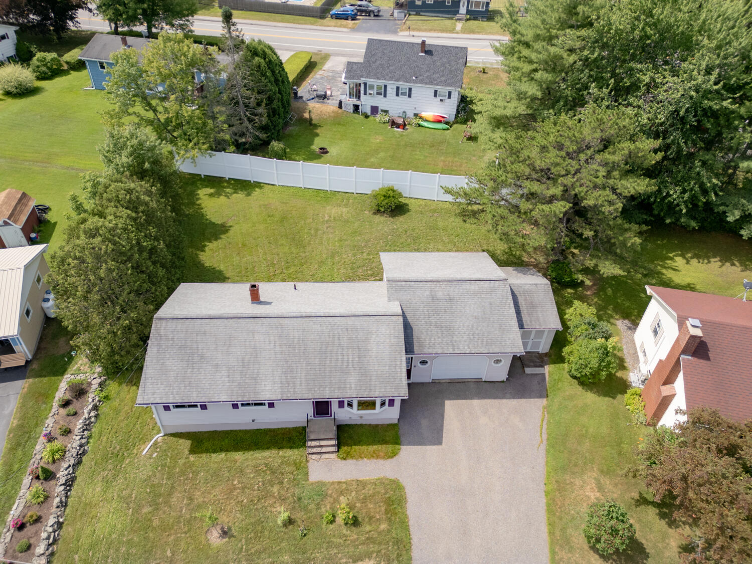 17 Heathwood Lane Property Photo 48