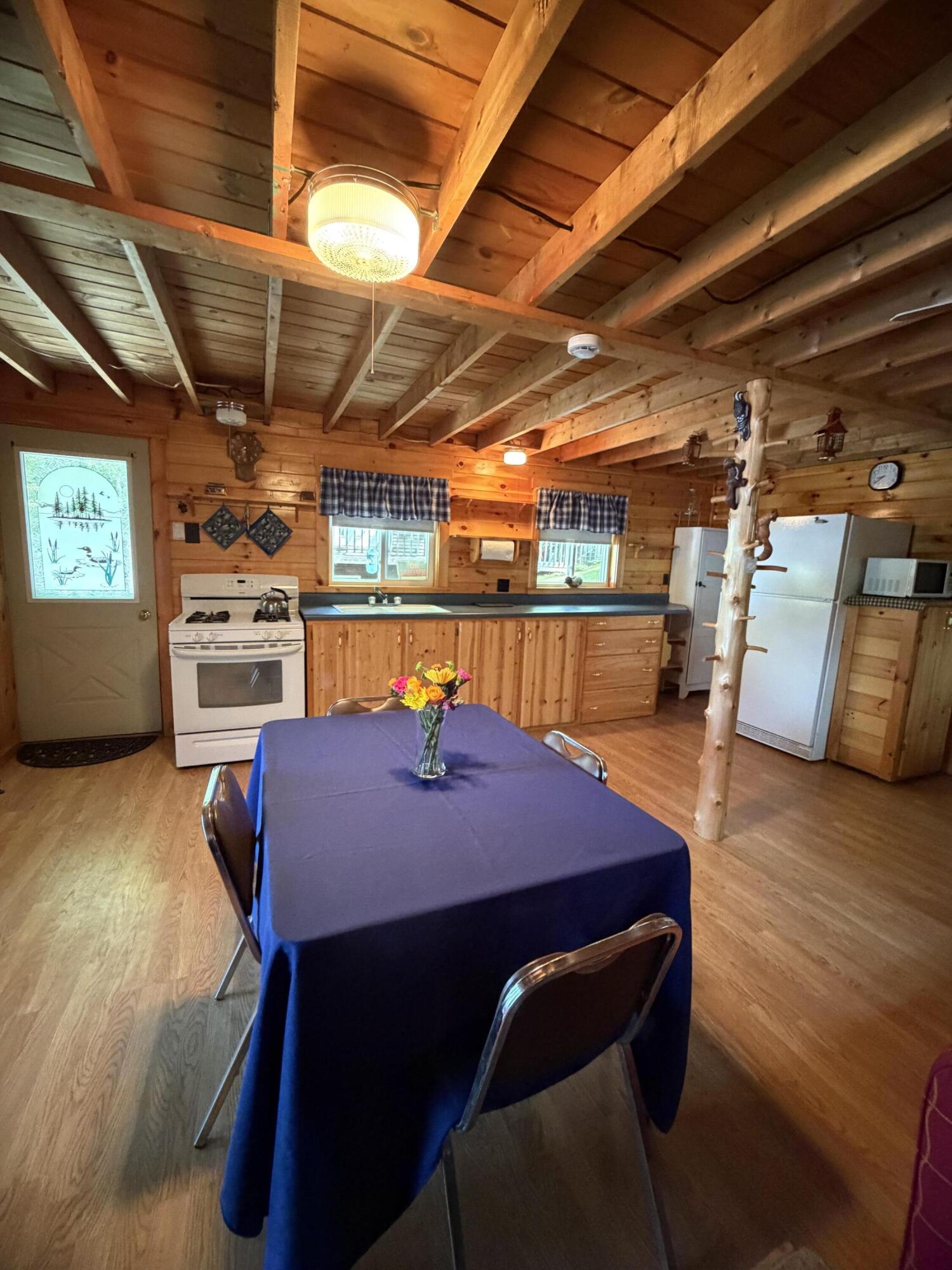 184 Sand Pond Road Property Photo 8