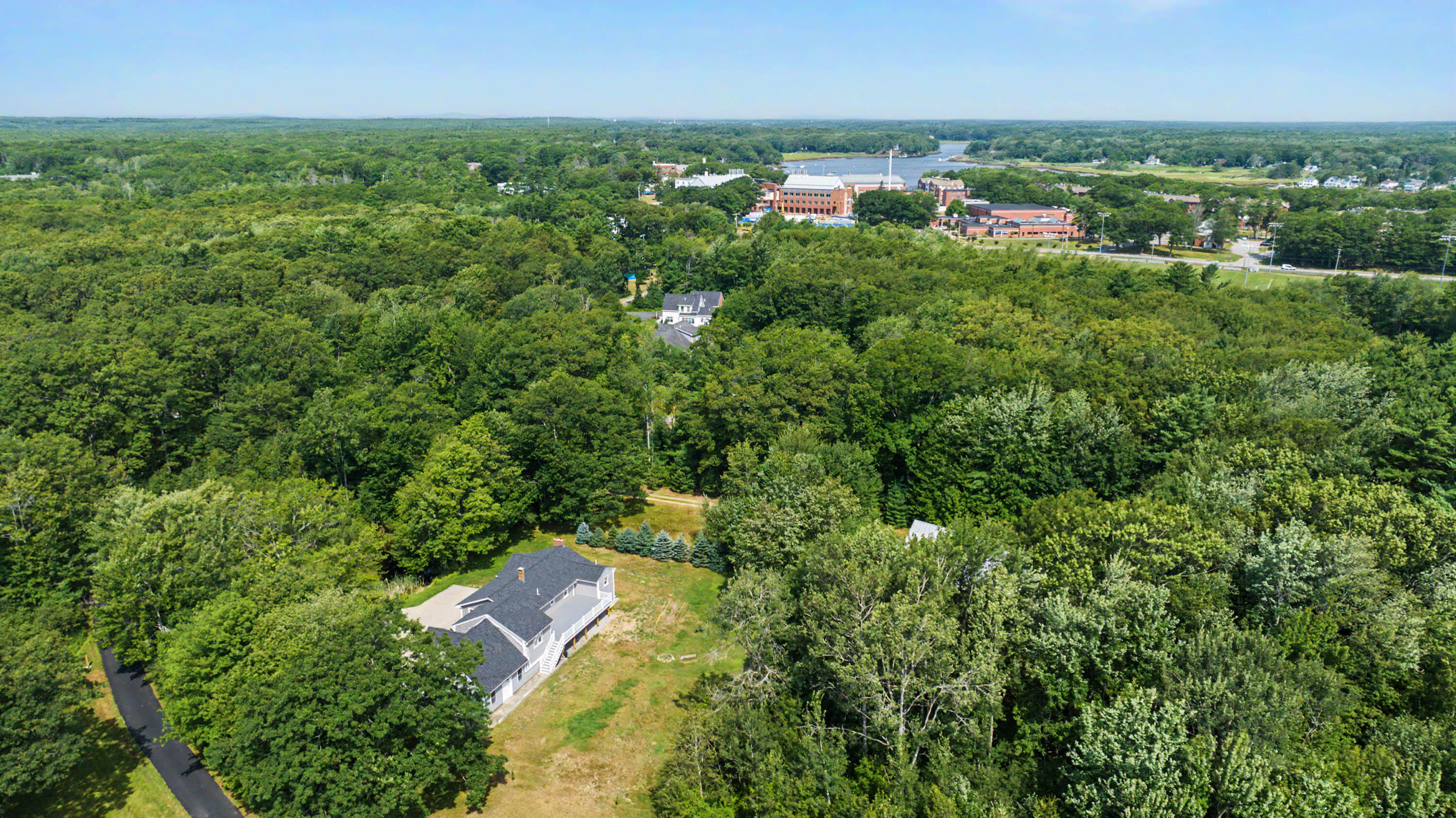 1 Willow Ridge Road Property Photo 4