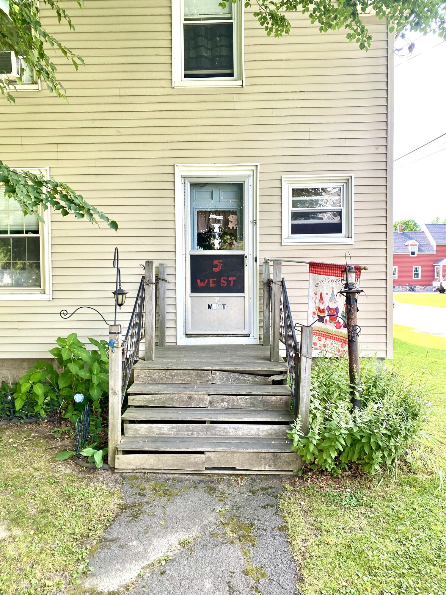 5 West Street Property Photo 8