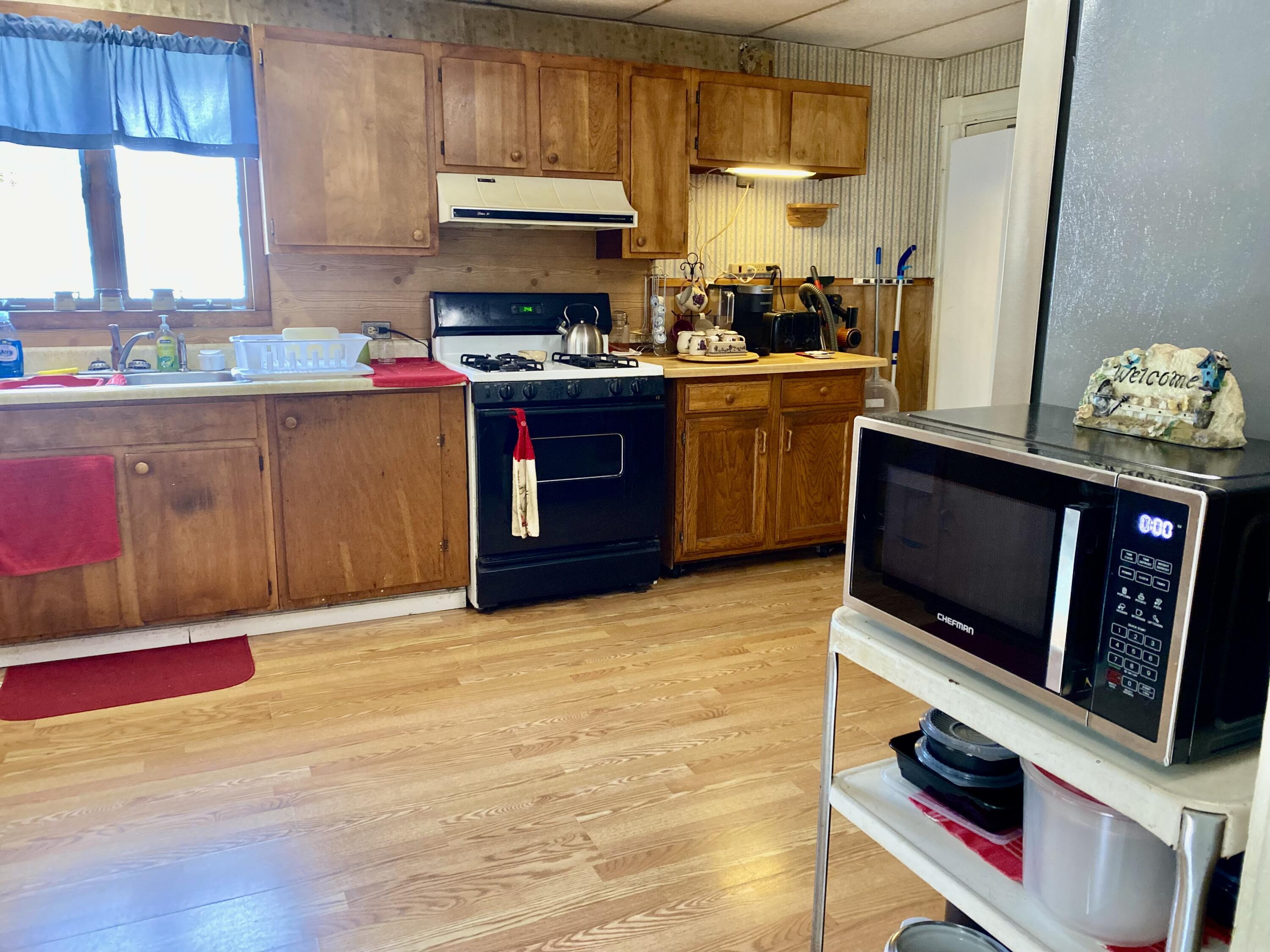 5 West Street Property Photo 10