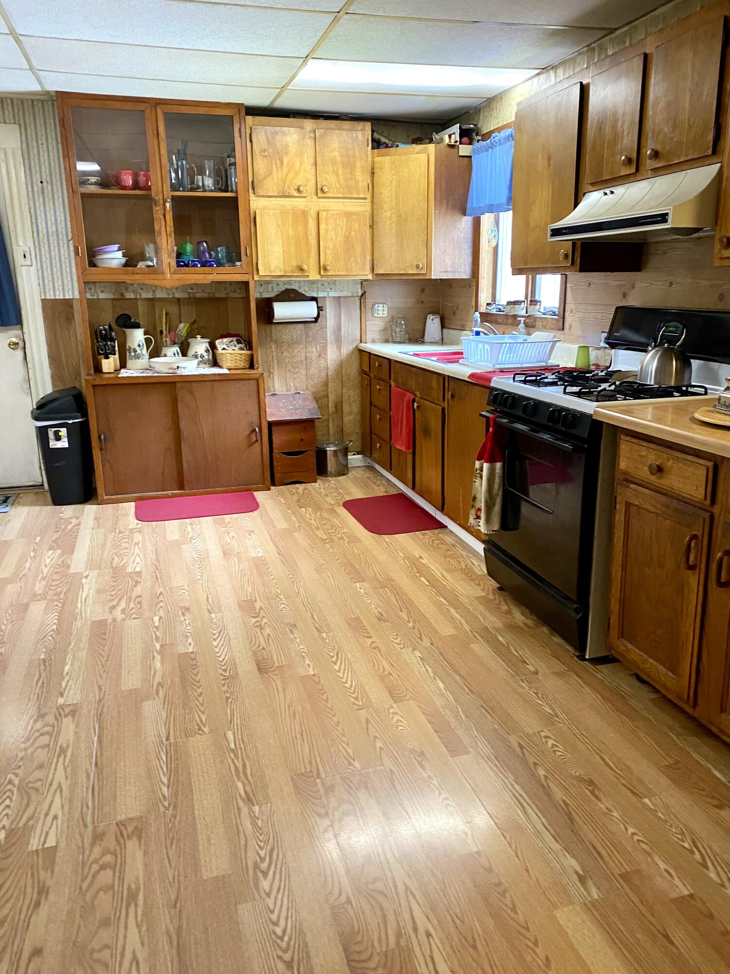 5 West Street Property Photo 13