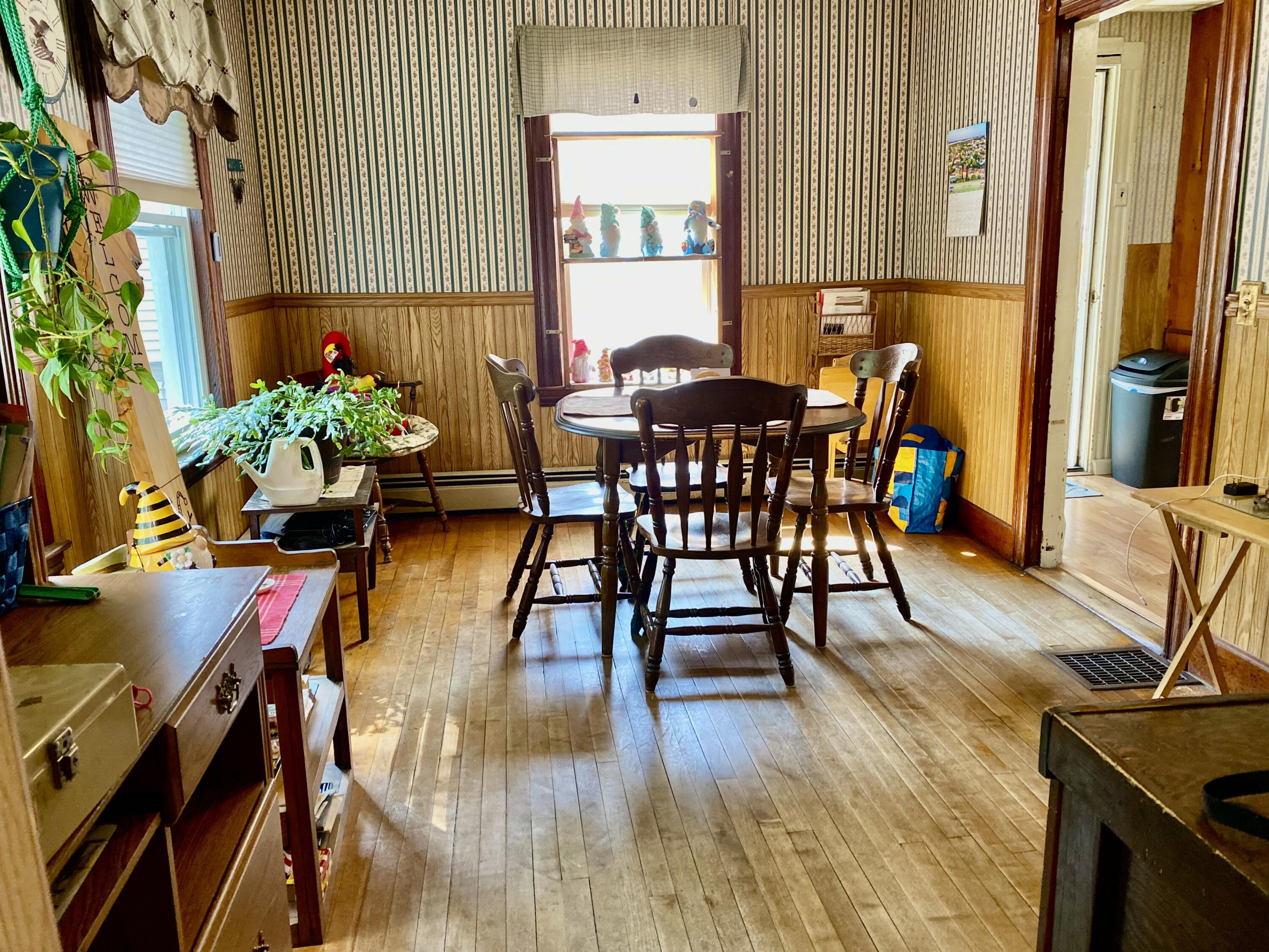 5 West Street Property Photo 15