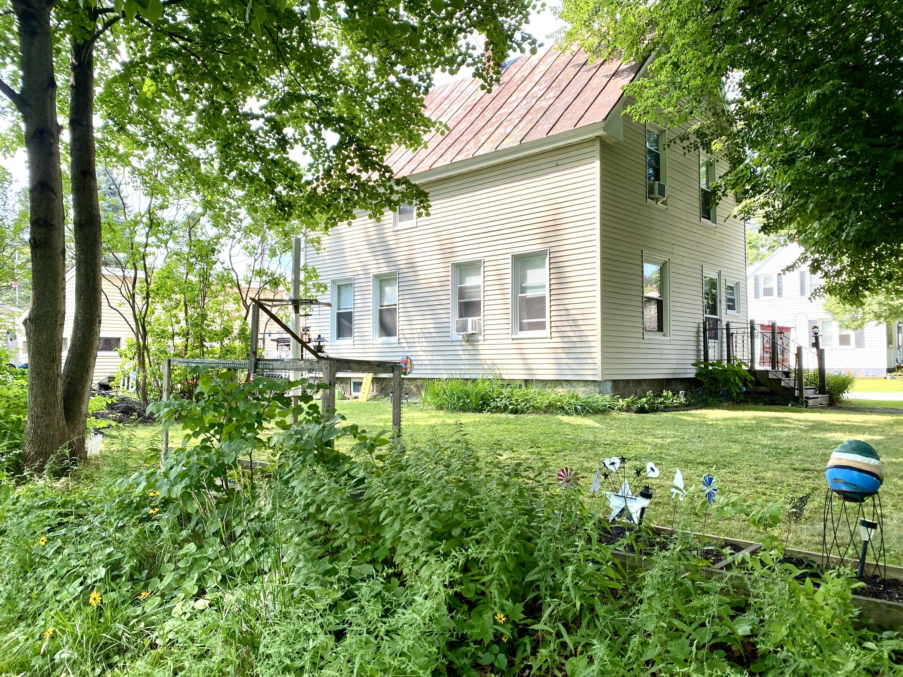 5 West Street Property Photo 42