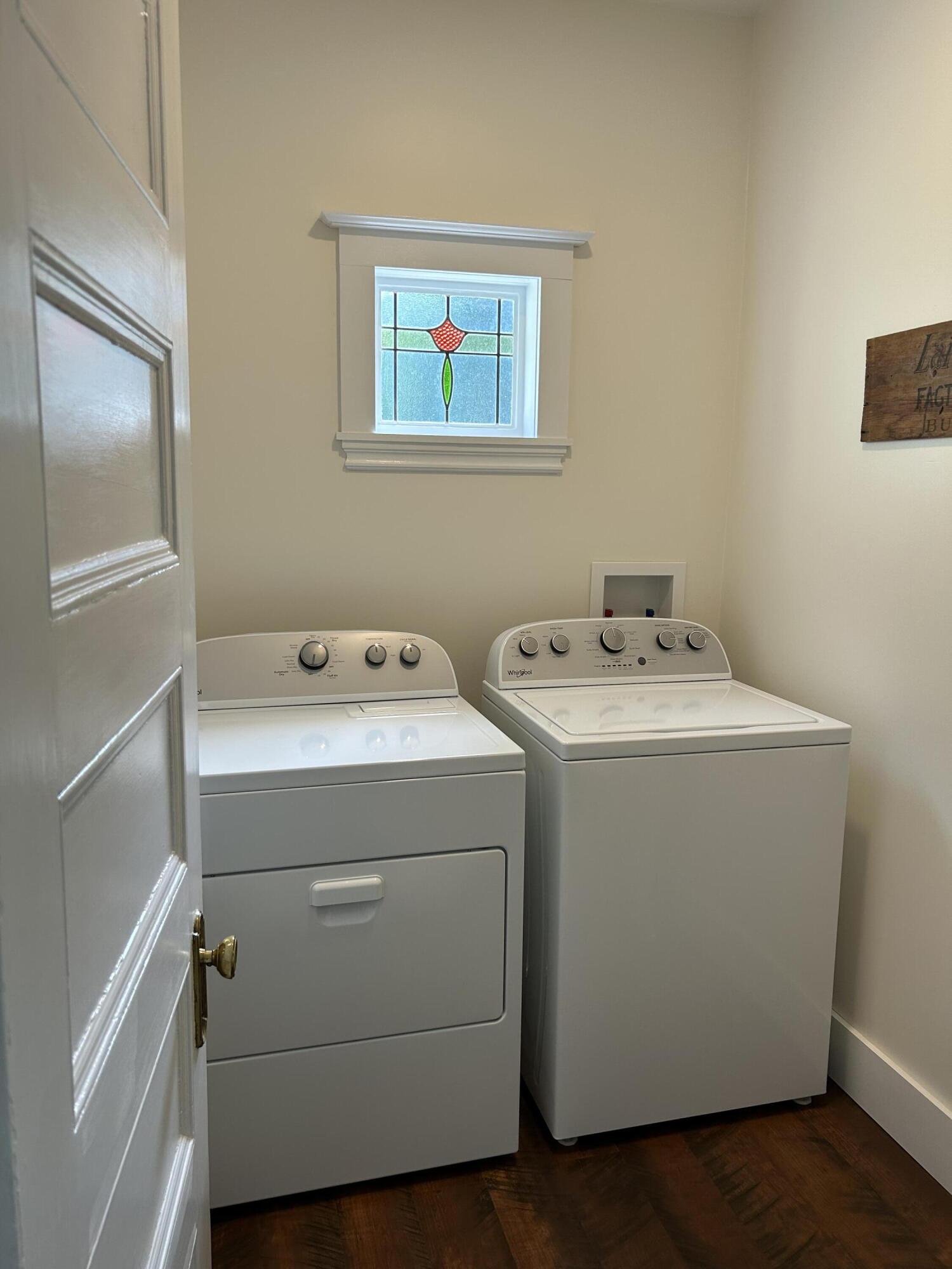 51 Broadway Street Property Photo 17