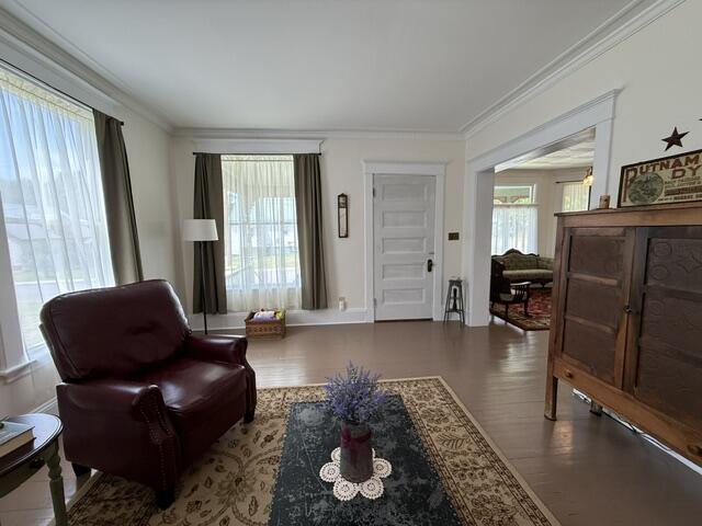 51 Broadway Street Property Photo 23