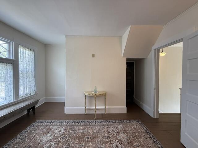 51 Broadway Street Property Photo 44