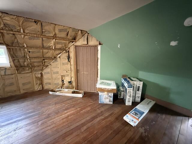 51 Broadway Street Property Photo 61