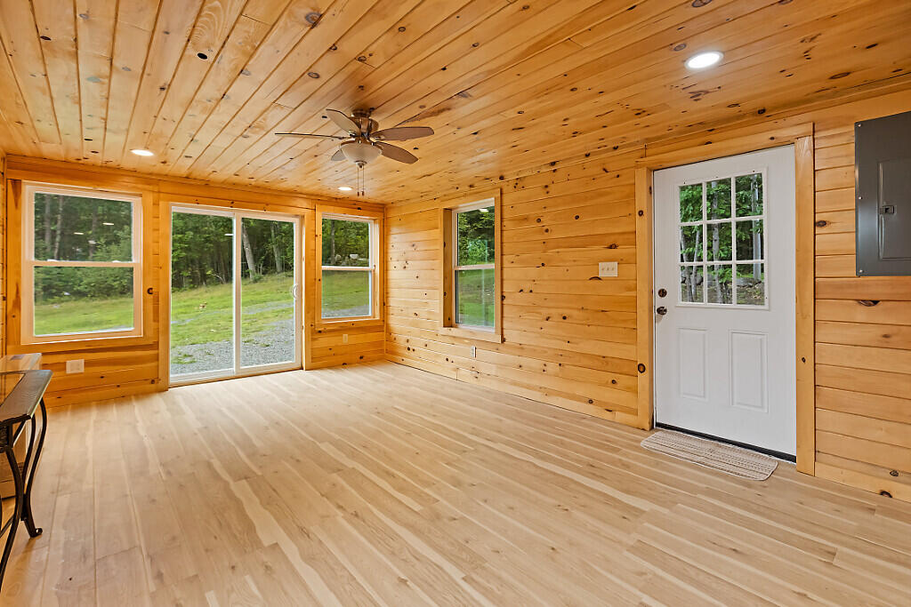 212 Ross Hill Road Property Photo 10