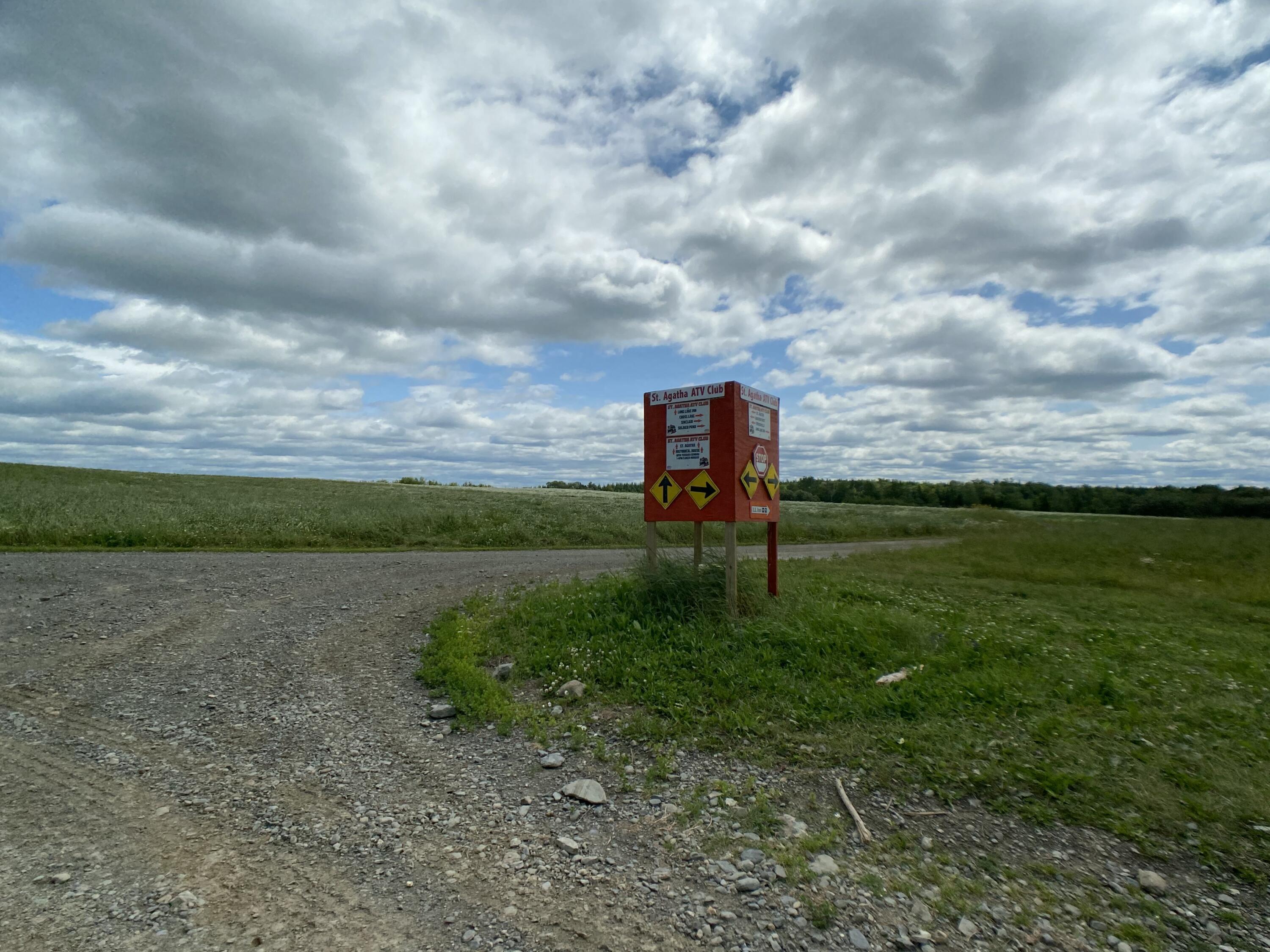 M7l4 Pleine Road Property Photo 7