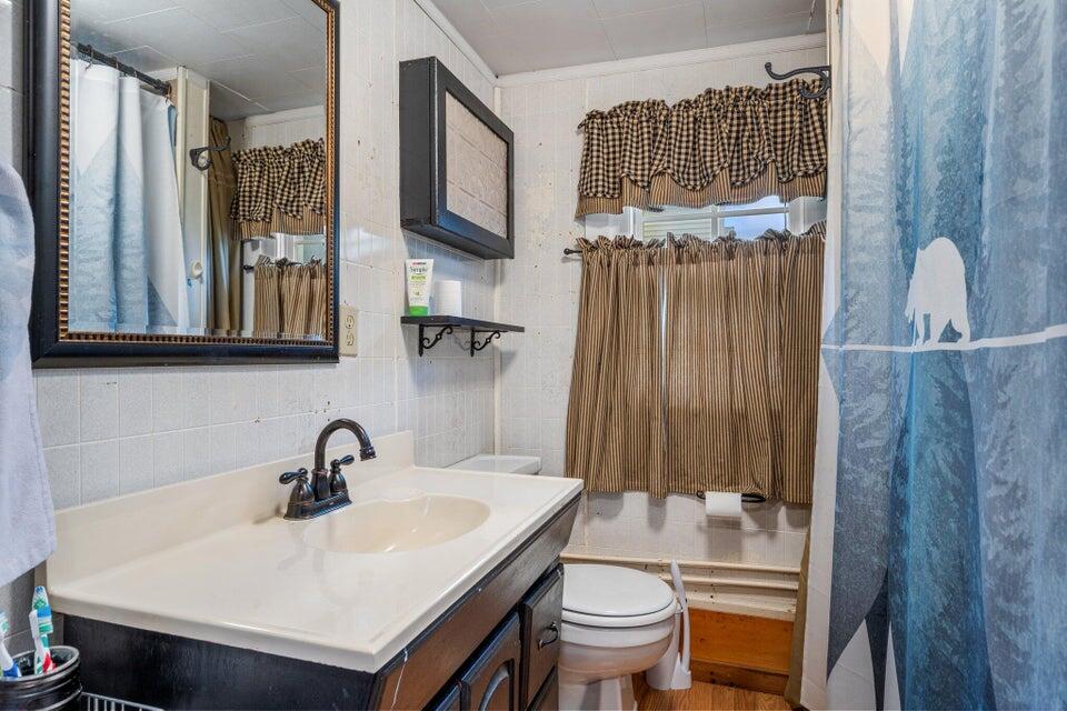 7 Wells Street Property Photo 17