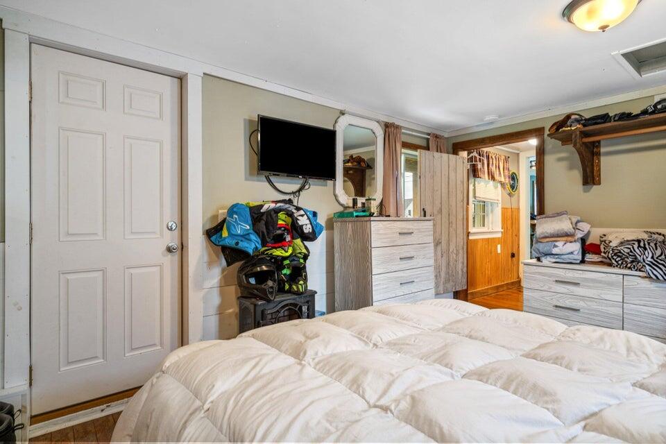 7 Wells Street Property Photo 19