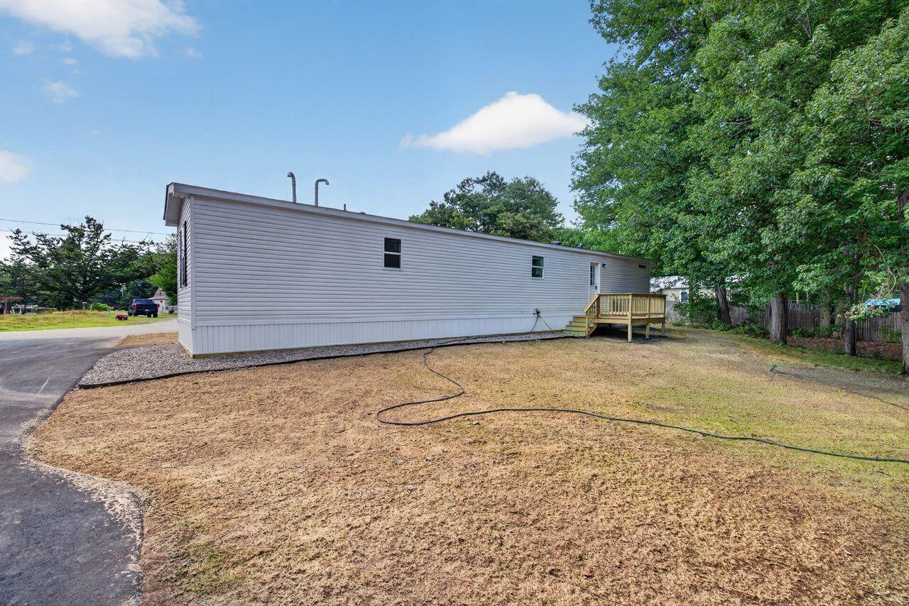 7 Gendreau Lane Property Photo 4