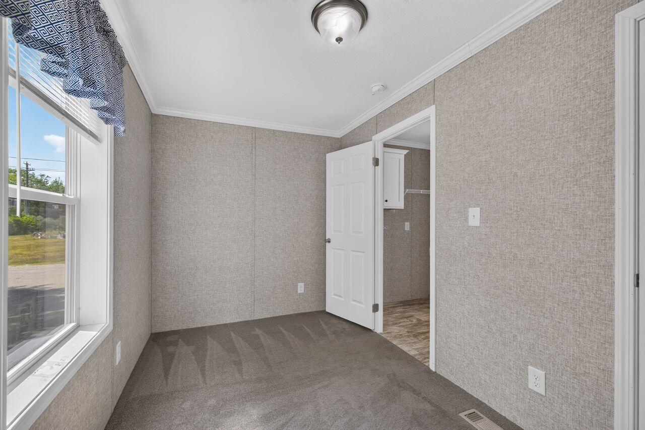 7 Gendreau Lane Property Photo 14
