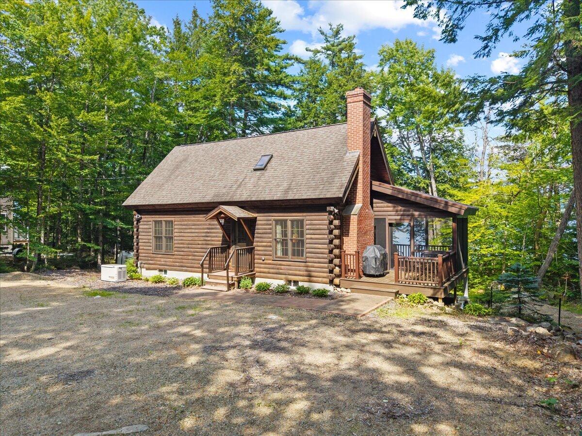 285 Shore Road Property Photo 8