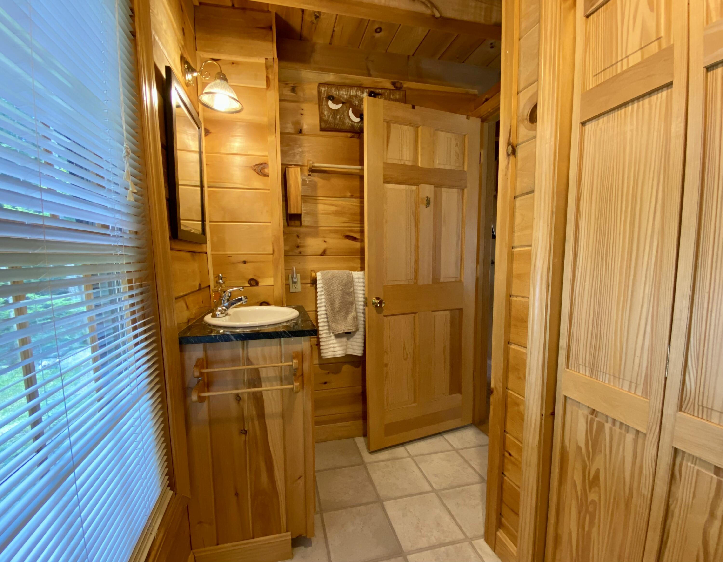 285 Shore Road Property Photo 31