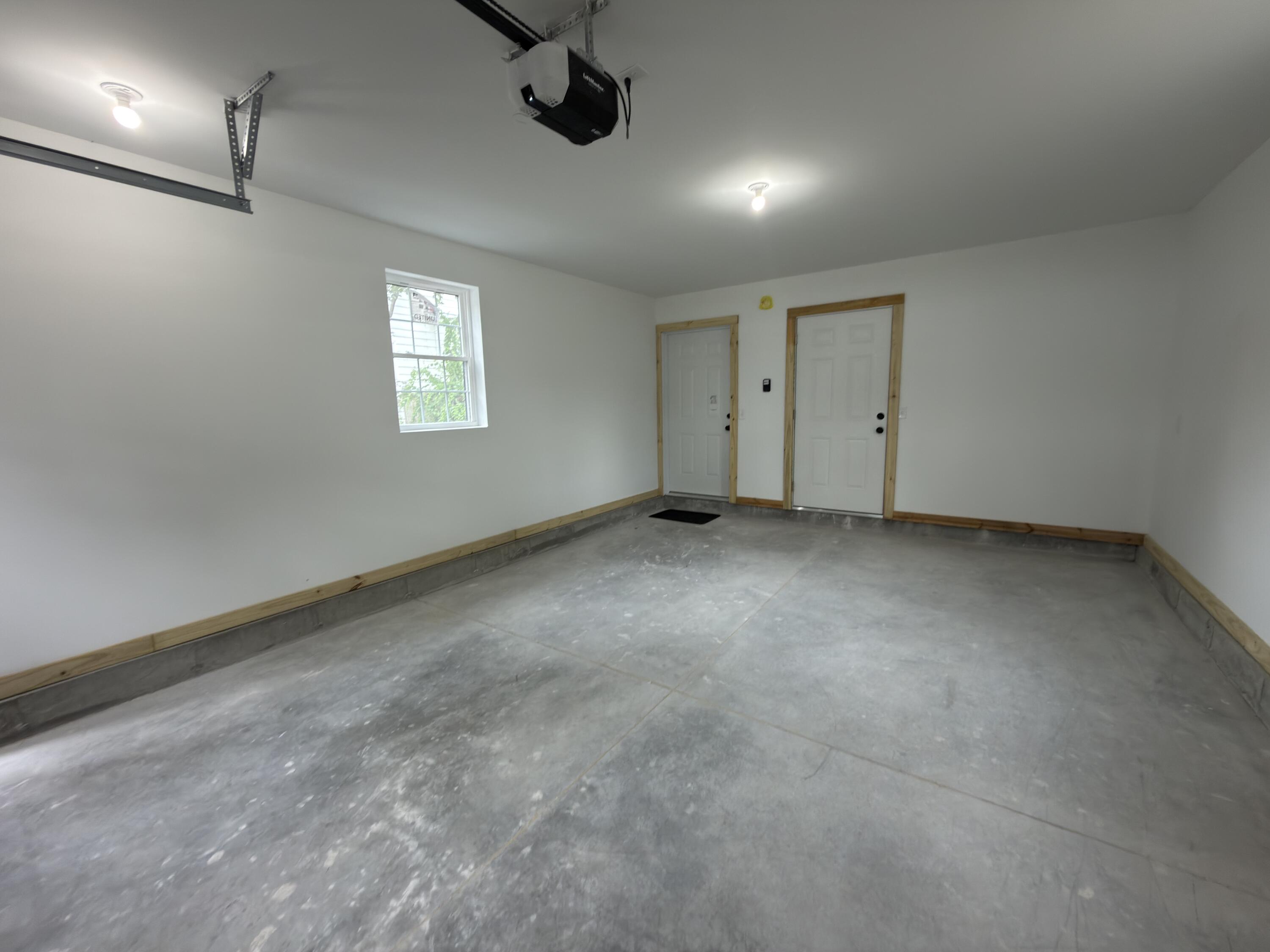 1 Pleasent Avenue Property Photo 2