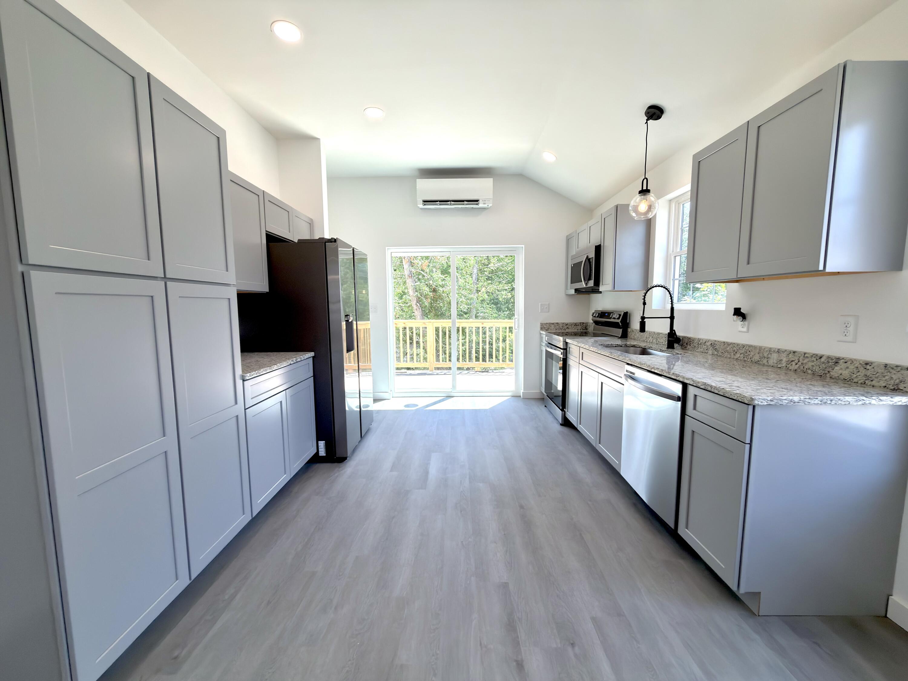 1 Pleasent Avenue Property Photo 14